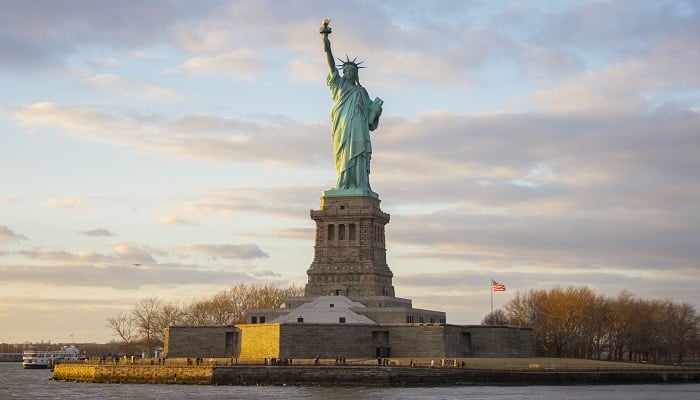 Американская виза EB-5 подорожает 